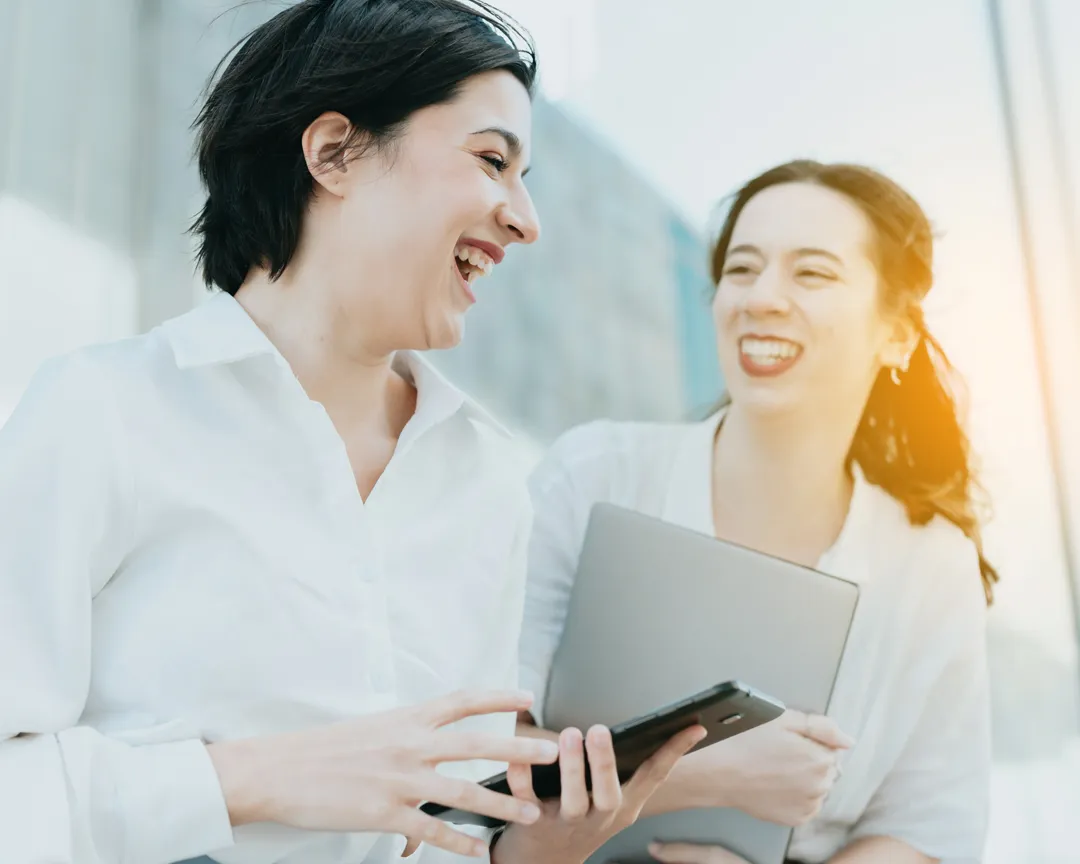 Steuern sparen - Perfect Holding von Prof. Jacobsen Steuerberatungsgesellschaft mbH - Jahresabschluss, Steuererklärung, Steuern sparen und E-Bilanz für Holdings