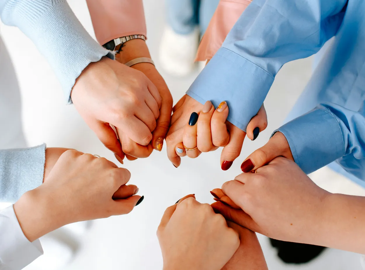 Teamwork - Perfect Holding von Prof. Jacobsen Steuerberatungsgesellschaft mbH - Jahresabschlüsse, Steuererklärung, Steuern sparen und E-Bilanz für Holdings Teamwork - Perfect Holding von Prof. Jacobsen Steuerberatungsgesellschaft mbH - Jahresabschlüsse, Steuererklärung, Steuern sparen und E-Bilanz für Holdings